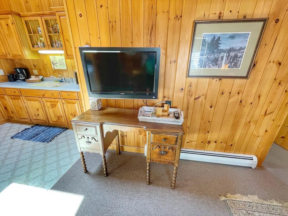 Open Hearth Inn photo 39