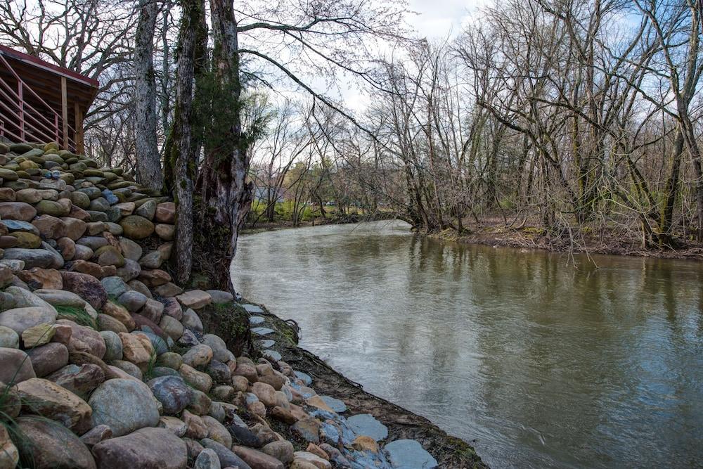 River Bend Inn photo 26