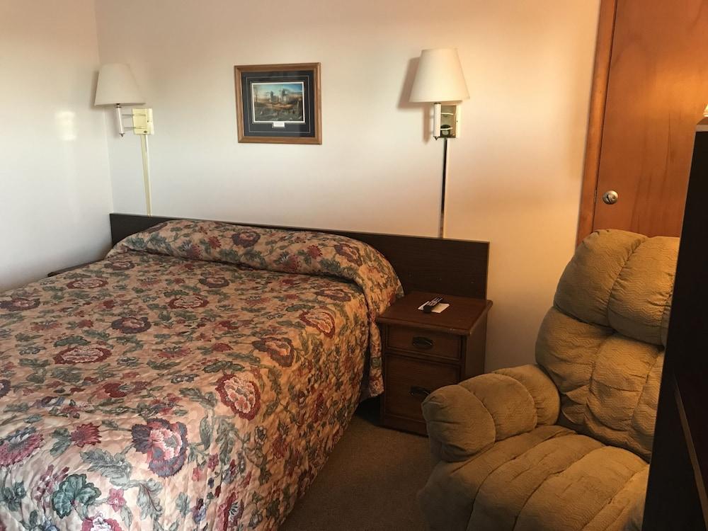 Motel Grand photo 24