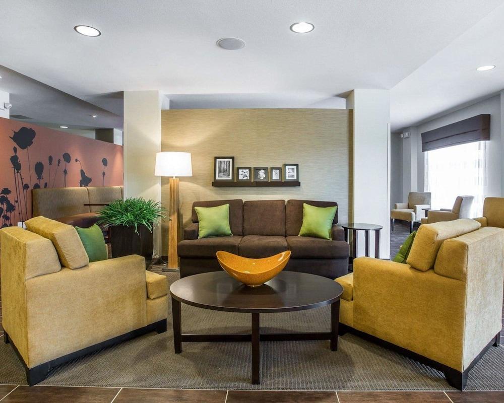 MainStay Suites Cartersville - Emerson Lake Point photo 4