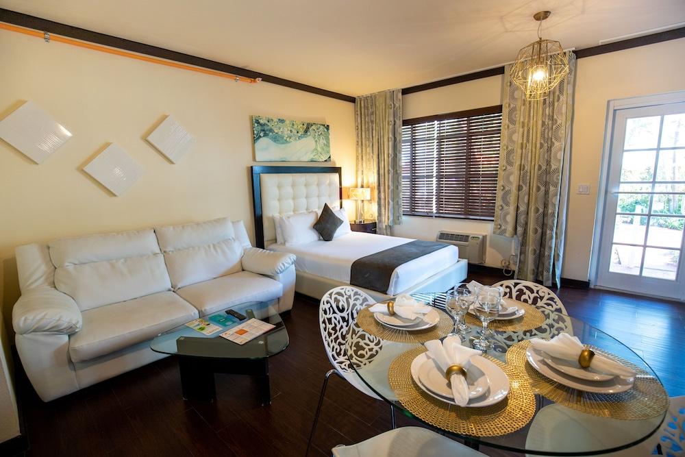 Tradewinds Apartment Hotel photo 56