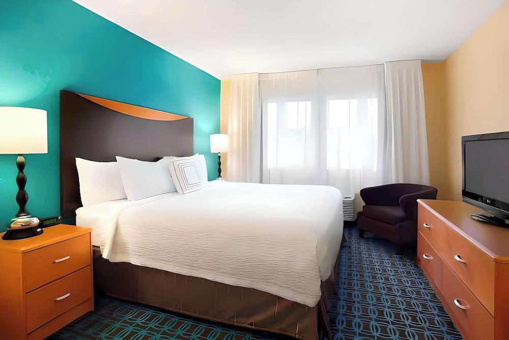 Dubuque Inn & Suites photo 5