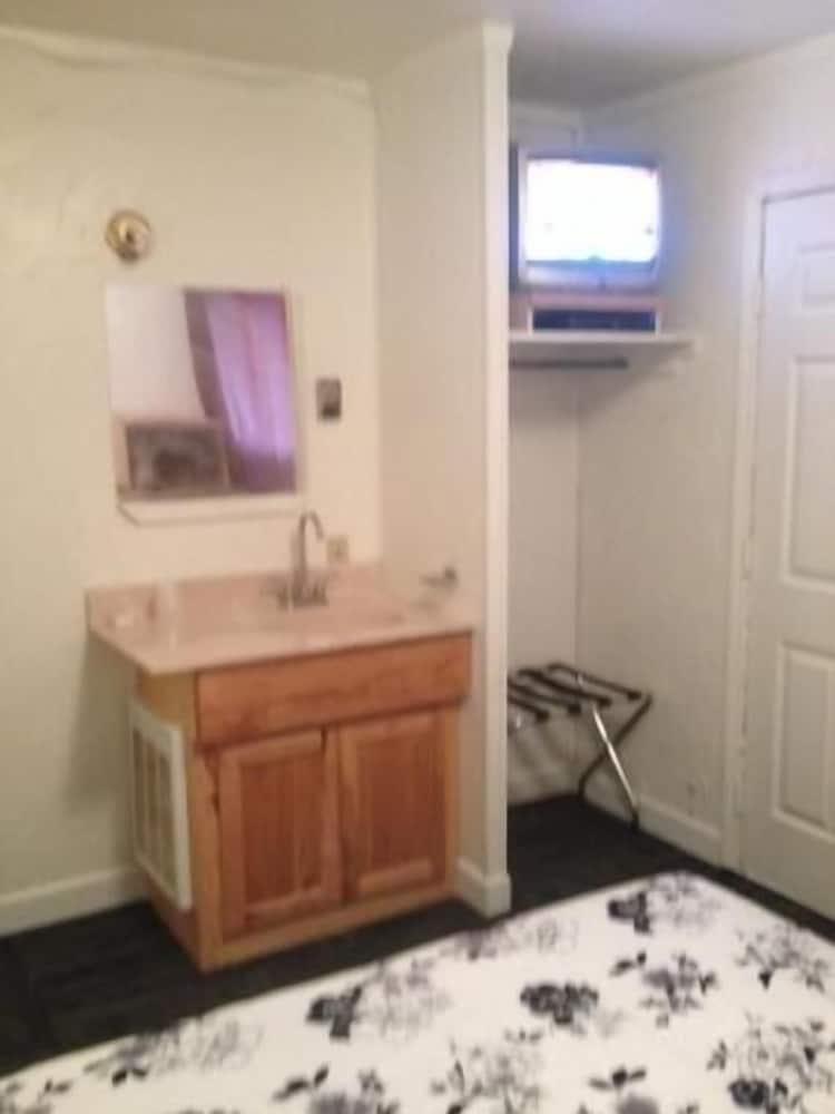 Comfort Green Motel photo 44