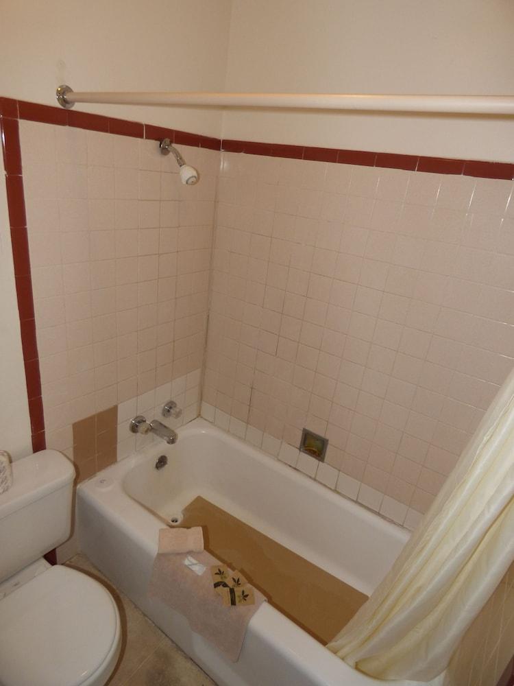 Carrizozo Inn photo 18