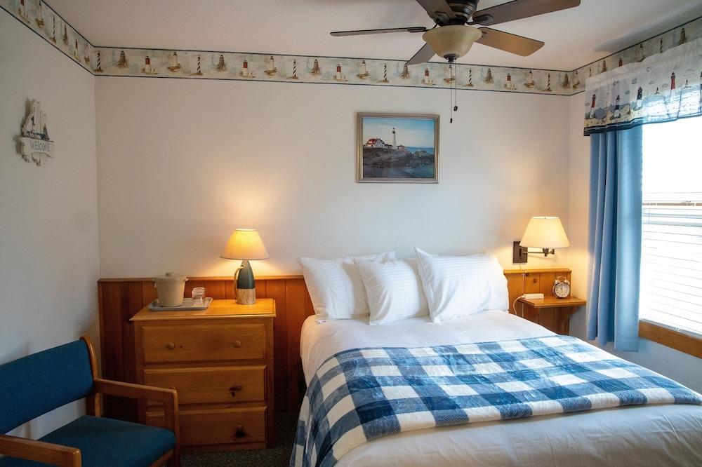 Isleview Motel and Cottages photo 18
