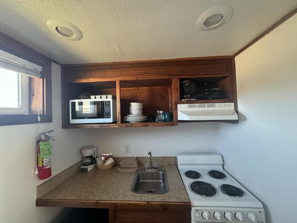 Sunset Oceanfront Lodging photo 59