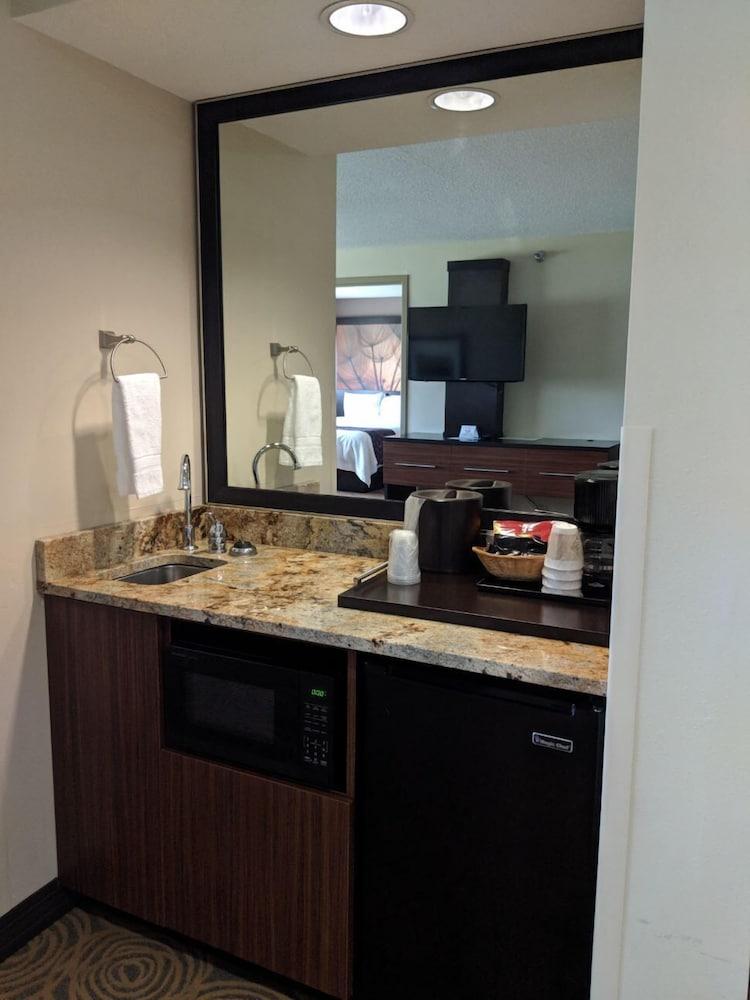 Royal River Casino and Hotel photo 40