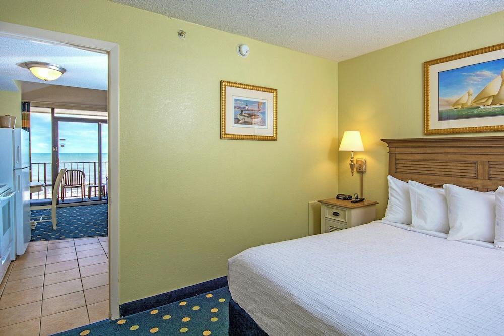 Compass Cove Resort photo 60
