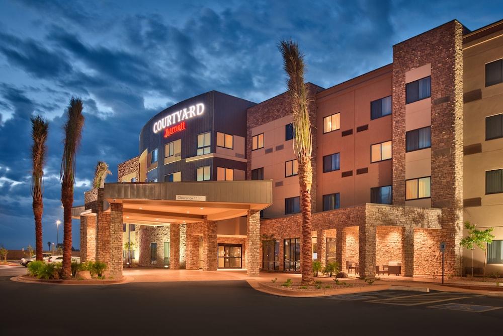 Courtyard Phoenix Mesa Gateway Airport photo 38