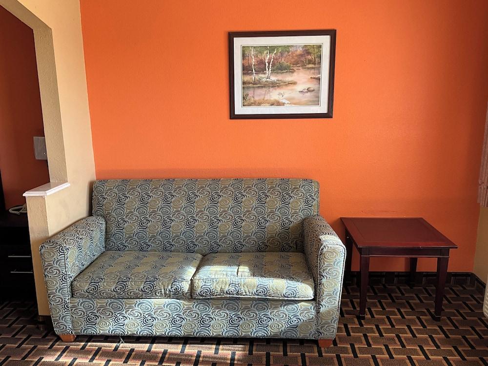 Executive inn & Suites photo 33