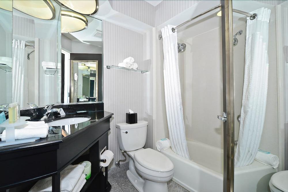 Holiday Inn Express Fishkill-Mid Hudson Valley by IHG photo 29