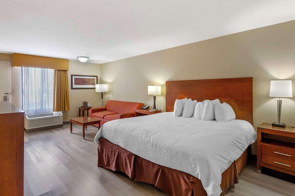 Best Western CottonTree Inn photo 17