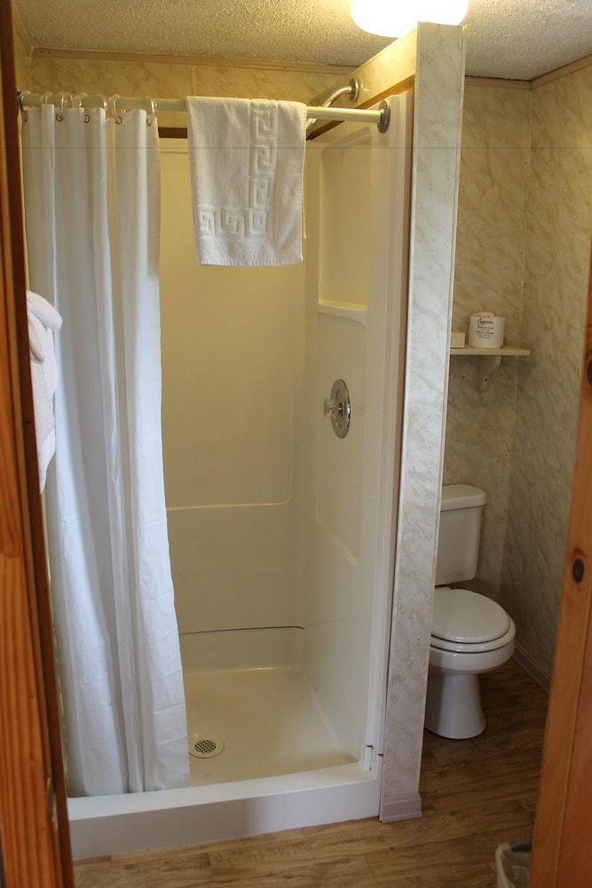 Acadia Gateway Motel photo 80