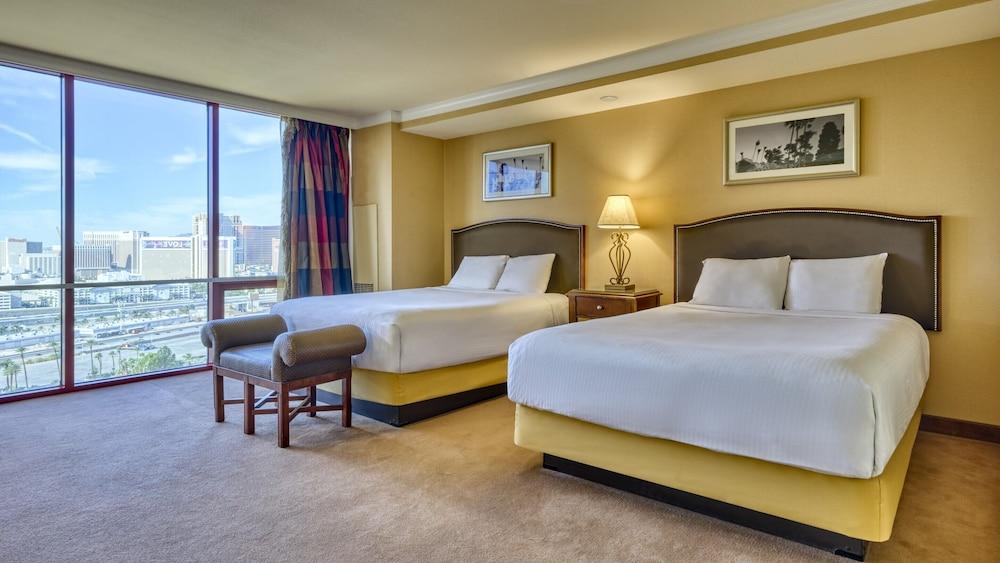 Rio Hotel & Casino, a Destination by Hyatt Hotel photo 6