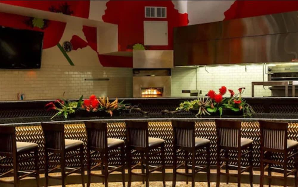 DoubleTree Suites by Hilton Hotel McAllen photo 24