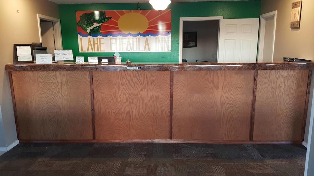 Lake Eufaula Inn photo 21