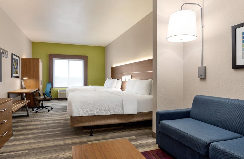 Holiday Inn Express Hotel & Suites Waycross by IHG photo 7