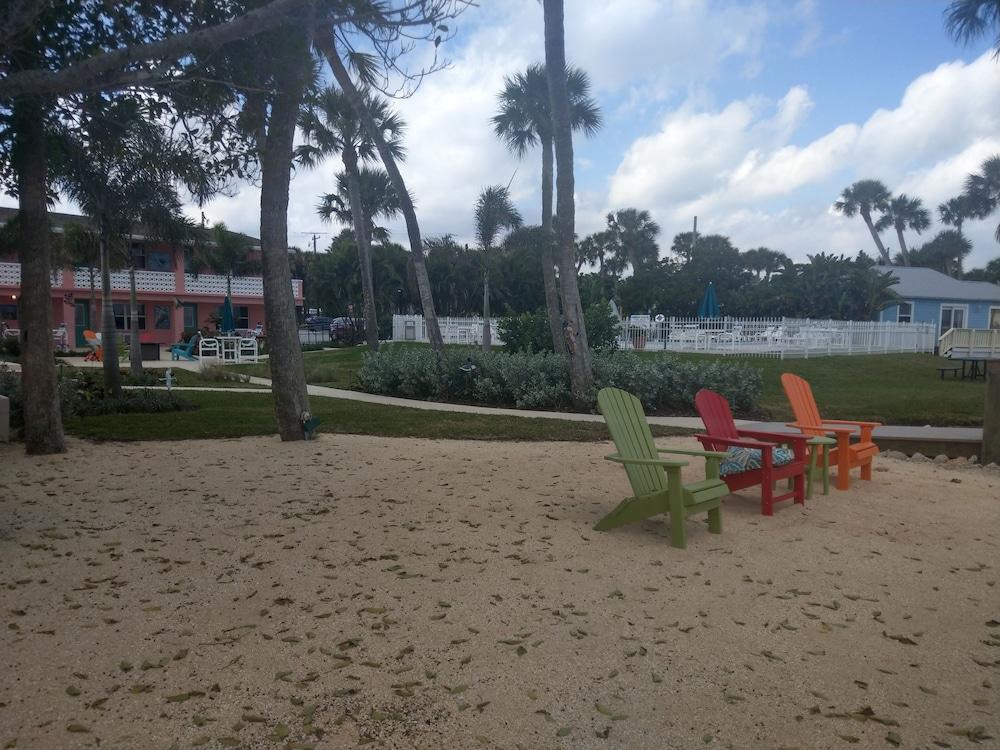 Caribbean Shores Waterfront Resort photo 57