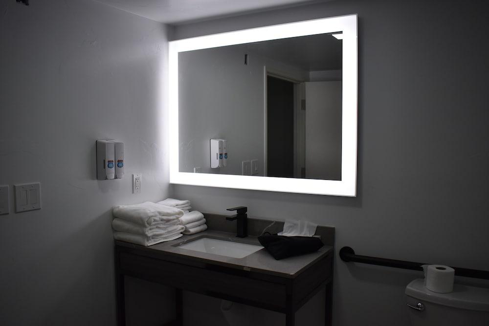 Hotel Blue 66, BW Signature Collection photo 17