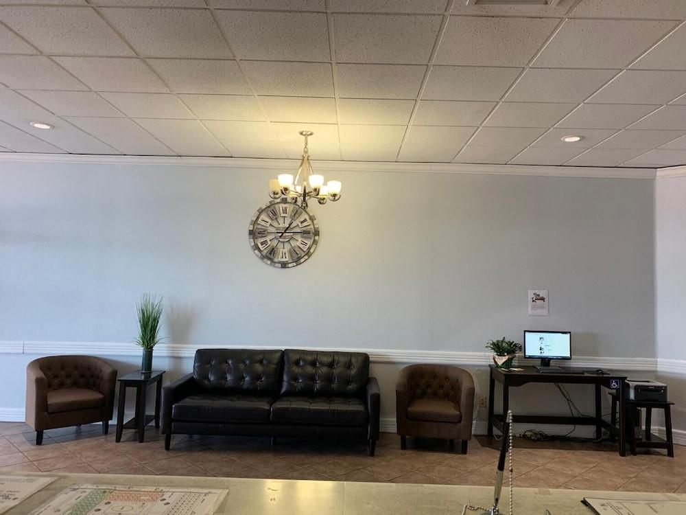 E-Z 8 Motel Phoenix Airporter photo 2