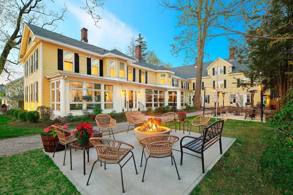 The Whitlock — hotel in Lenox