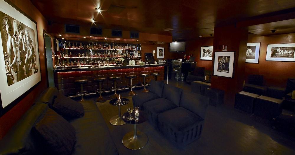 Sunset Marquis photo 53