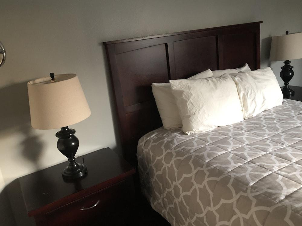 Riverside Inn Dallas photo 30