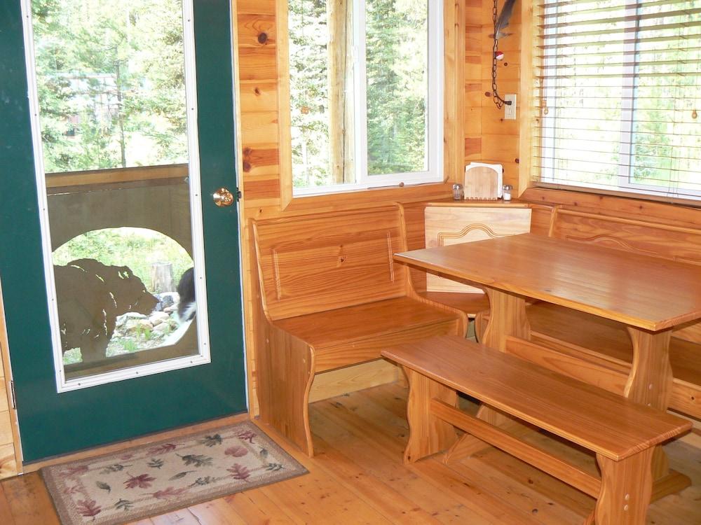 Smoky Bear Ranch Bed & Breakfast & Cabins photo 22