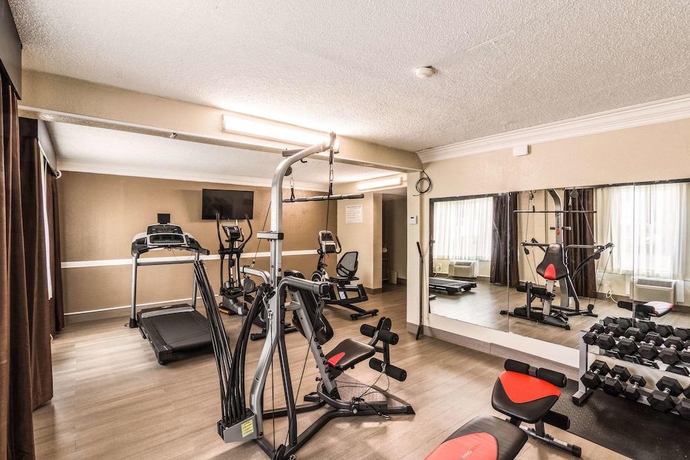 Quality Inn Pensacola North photo 19