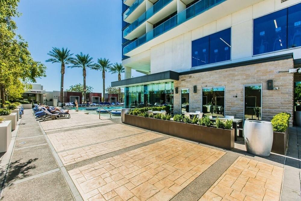 Palms Place Condo Hotel & Casino photo 5