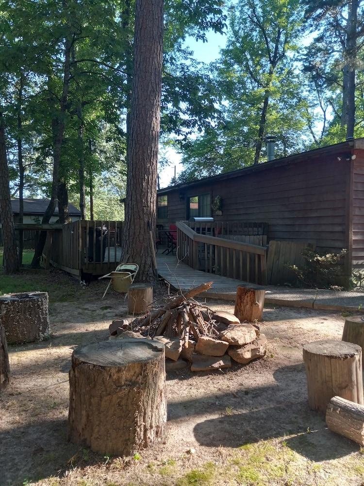 Cedar Falls Motel photo 14