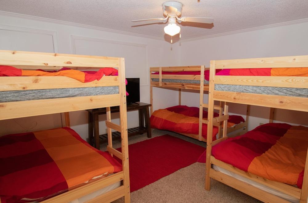 Mountaintop Condos photo 38