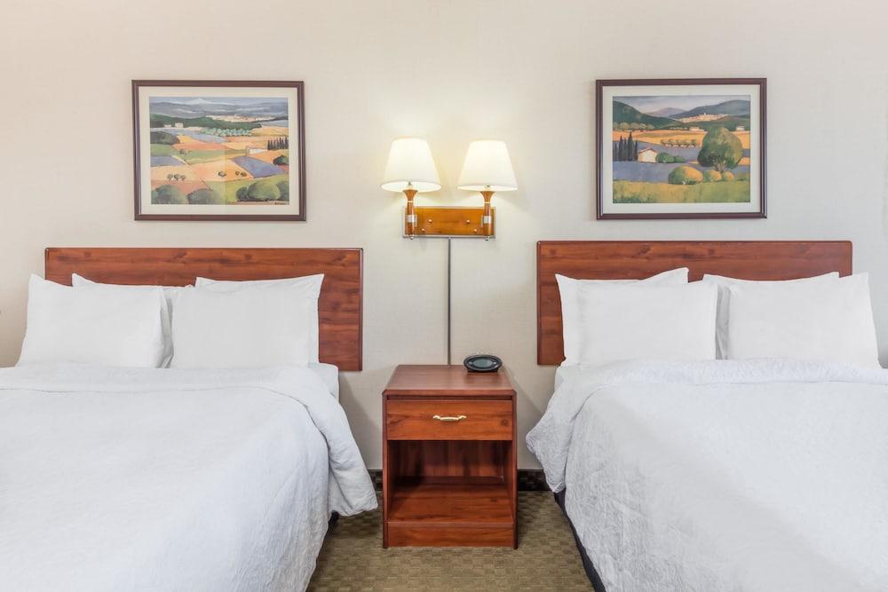 Howard Johnson by Wyndham Gillette photo 18