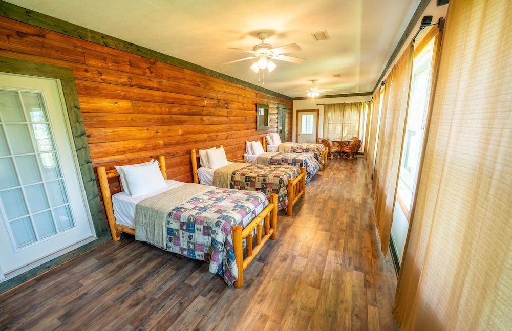 Fishtale Lodge photo 40