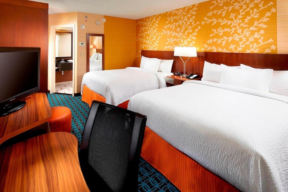 Fairfield Inn by Marriott East Rutherford Meadowlands photo 7