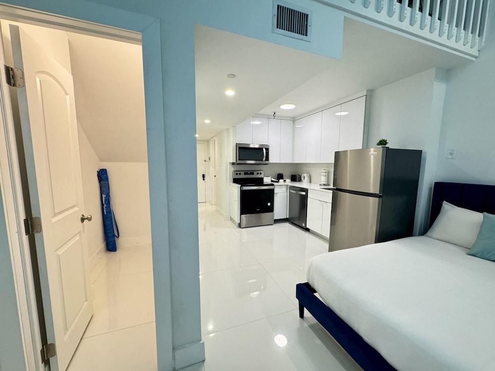 SeaStays Apartments photo 9