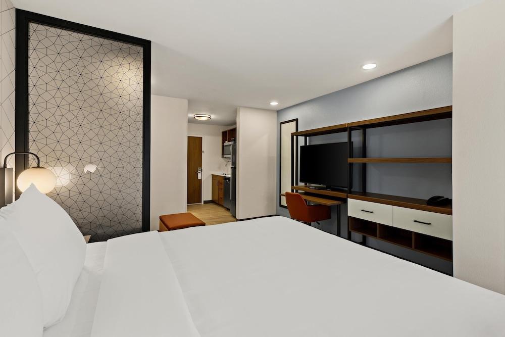 Everhome Suites Yuma East I-8 photo 6