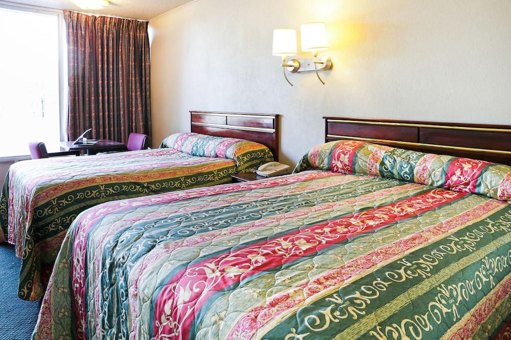Springwood Hotel photo 30