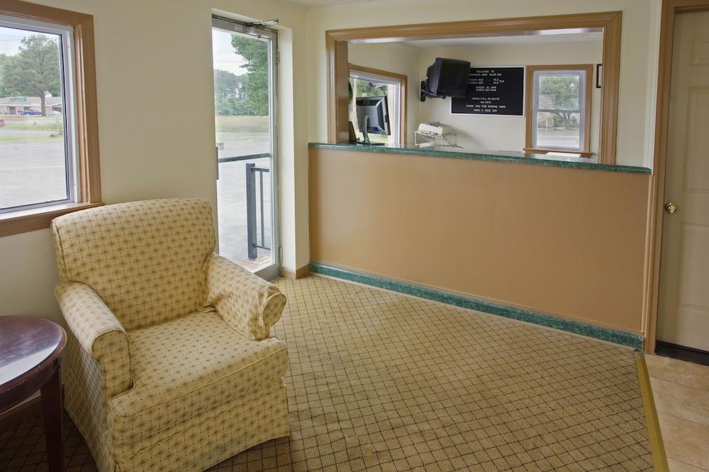 Regal Inn photo 5