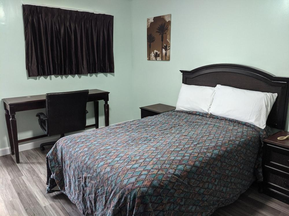 Laurel Notch Motel photo 8