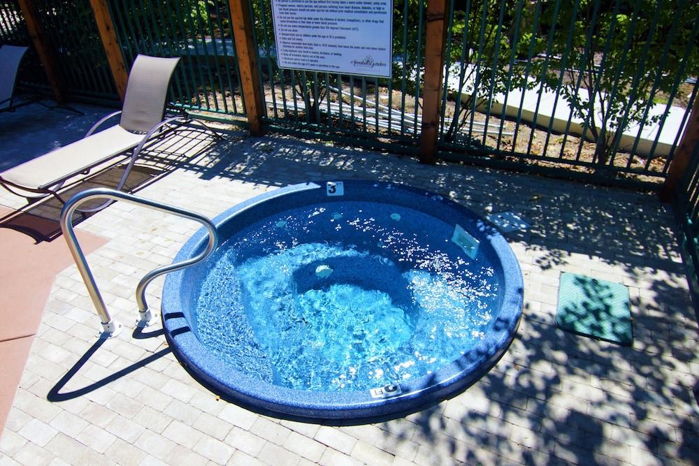 Annabell Gardens photo 64