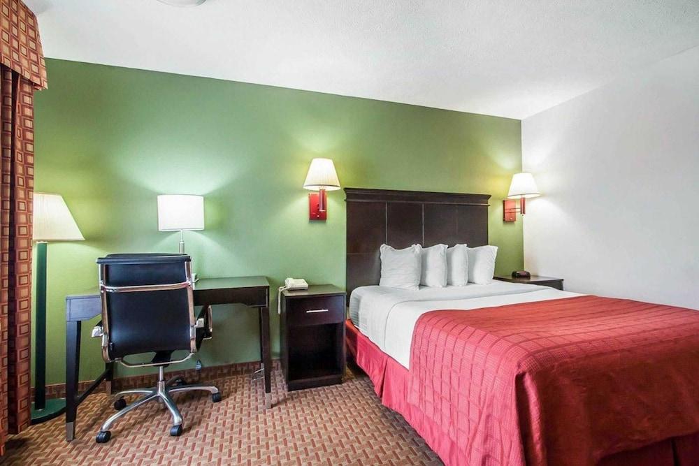 Quality Inn Savannah South photo 12