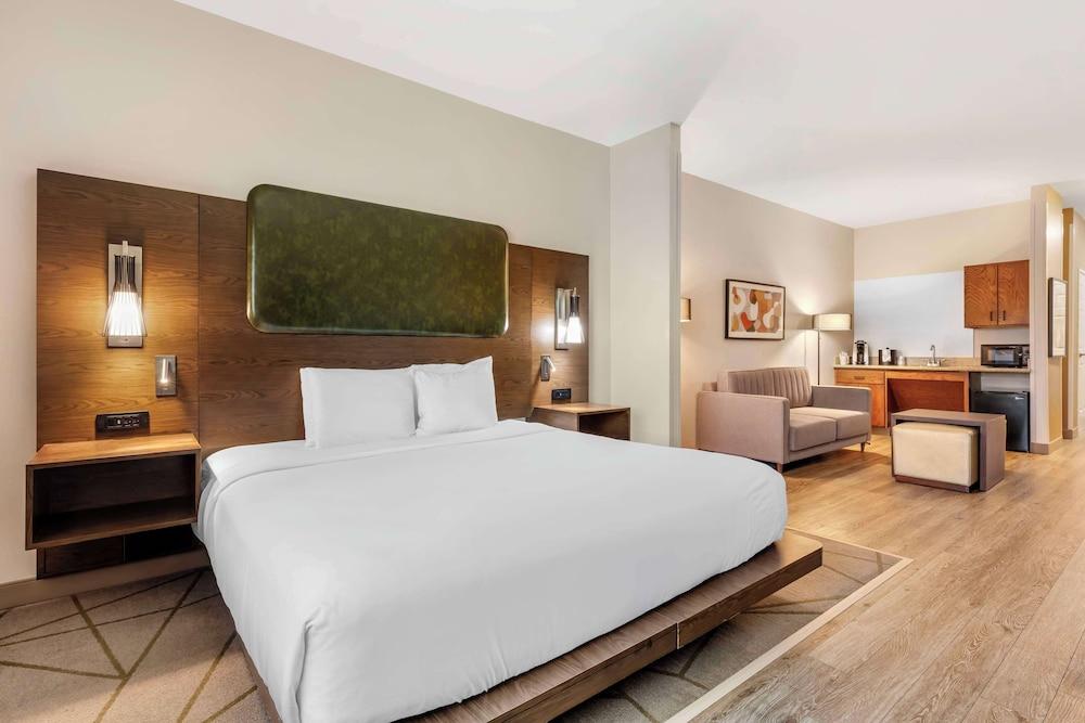 Best Western Plus Riata photo 5