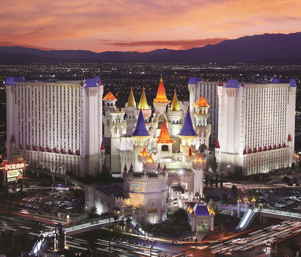 Excalibur Hotel & Casino photo 1