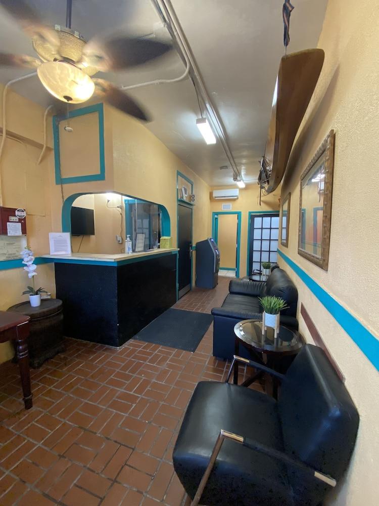 Hoosville Hostel photo 48
