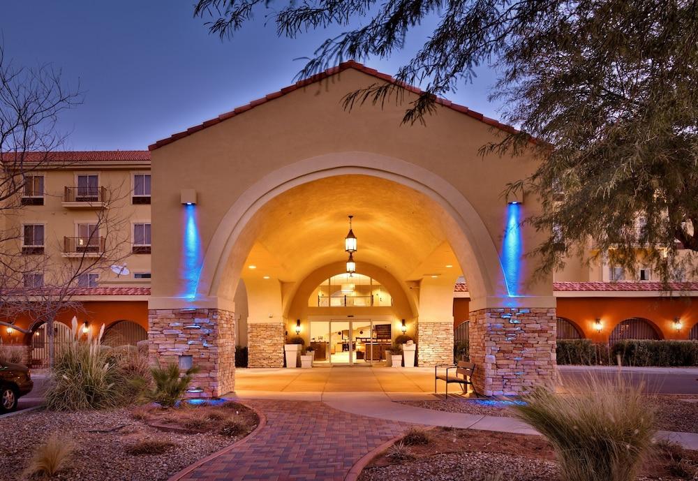 Hampton Inn & Suites by Hilton Mesquite photo 37