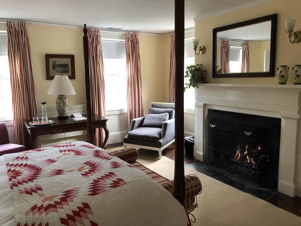 Bridgehampton Inn photo 28