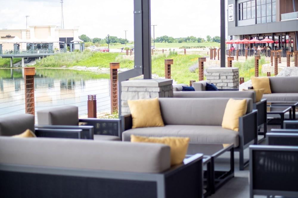 Hyatt Place Altoona/Des Moines photo 18