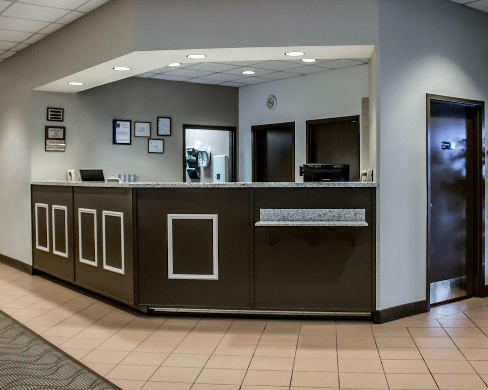 Comfort Inn Alliance photo 5