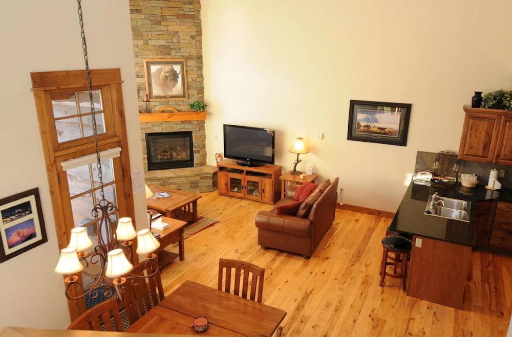 Vacation Rentals at Big Sky Resort photo 12